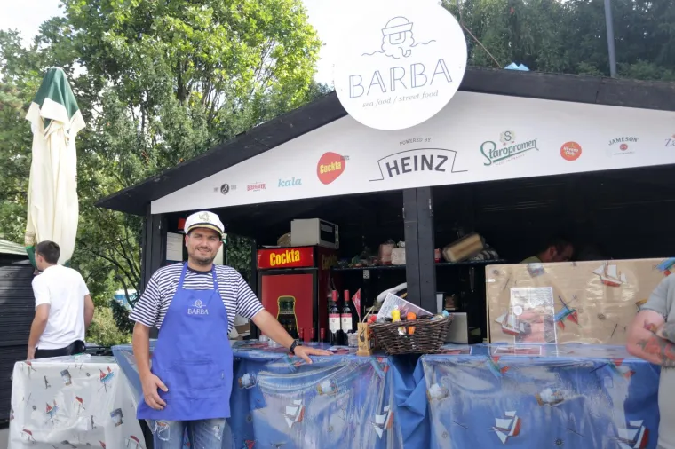 HRPA FINOG MESA, UMAKA, DODATAKA I DOBROG RASPOLOŽENJA: Centar Zagreba opijen miomirisima, počeo je 2. Zagreb burger festival