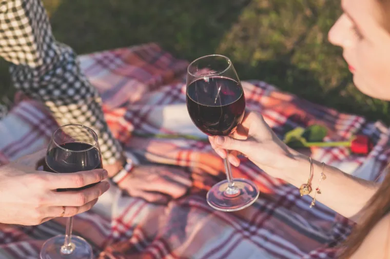 Crveno vino: neočekivanih osam razloga zašto je dobro za vas
