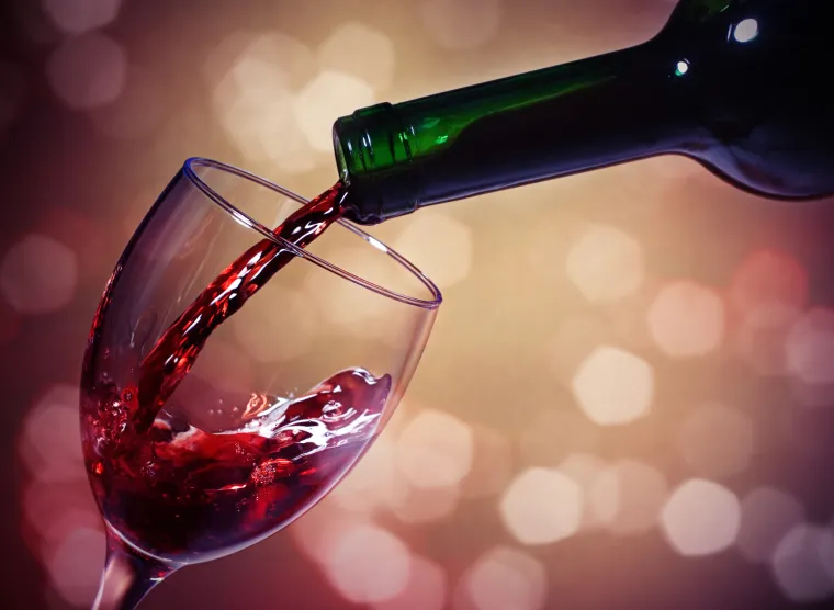 Crveno vino: neočekivanih osam razloga zašto je dobro za vas