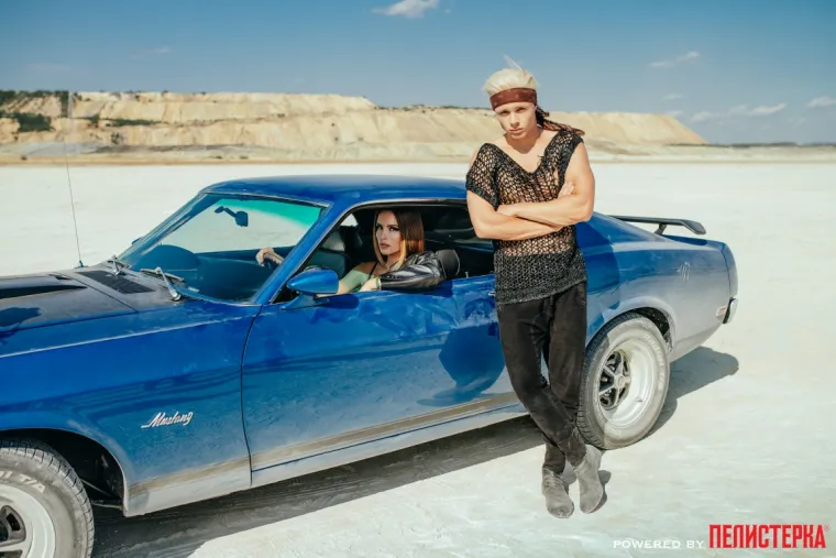 BUJNE GRUDI I DUGE NOGE ČEKAJU 'HAZARDERA': Severina preseksi fotkama najavila novi singl