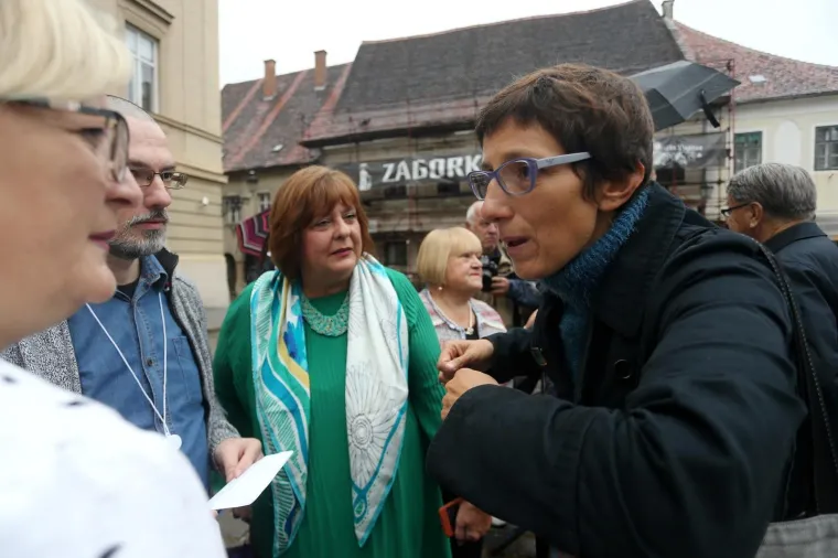 Prosvjed protiv ukidanja emisije 'Hrvatska uživo'