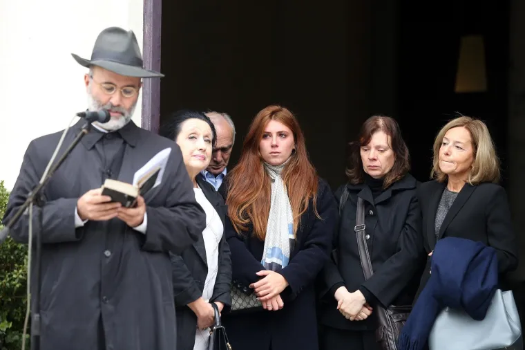 Poznata lica iz javnog života na posljednjem ispraćaju Slavka Goldsteina