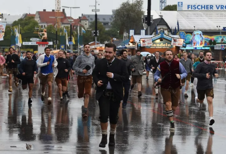 OTVOREN OKTOBERFEST: Očekuje se da će spektakl u Muenchenu posjetiti čak 6 milijuna ljudi