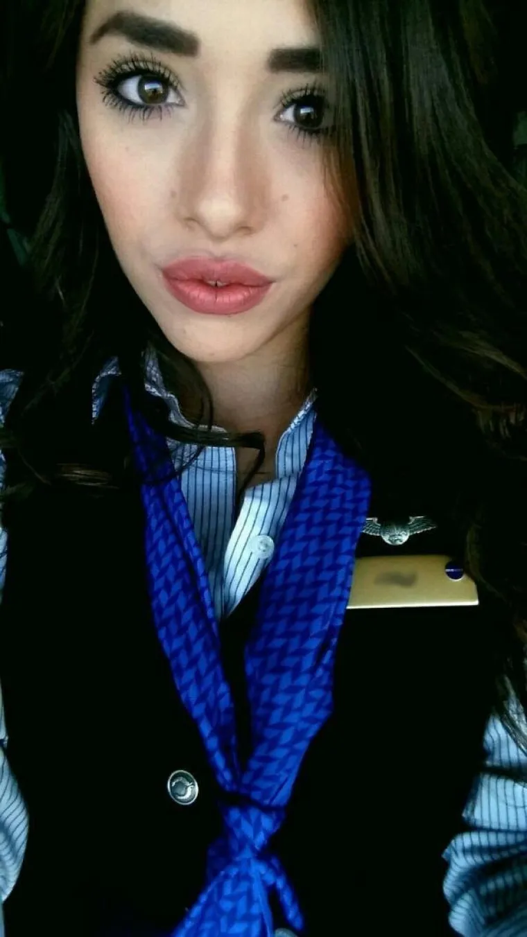 JESU LI I VA&Scaron;E KOLEGICE OVAKVE? Ako jesu, samo recite gdje da po&scaron;aljemo CV, za plaću ćemo lako...