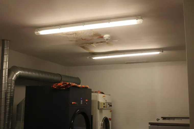 KAOS NA MAKSIMIRU: Pogledajte kako je ki&scaron;a o&scaron;tetila stadion Dinama