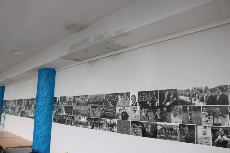 KAOS NA MAKSIMIRU: Pogledajte kako je ki&scaron;a o&scaron;tetila stadion Dinama