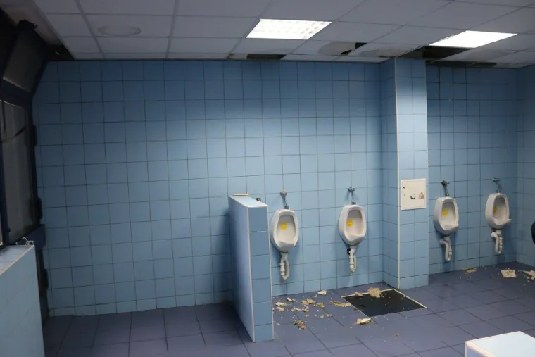 KAOS NA MAKSIMIRU: Pogledajte kako je ki&scaron;a o&scaron;tetila stadion Dinama