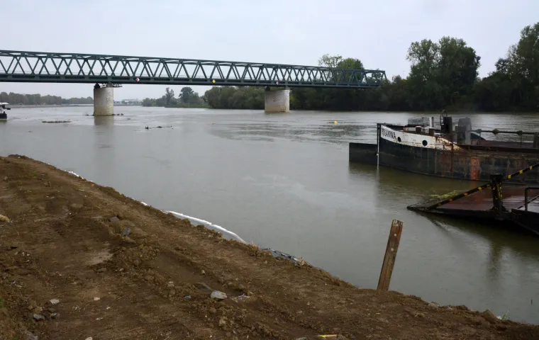 Slavonski Brod: Vodostaj Save u naglom je porastu
