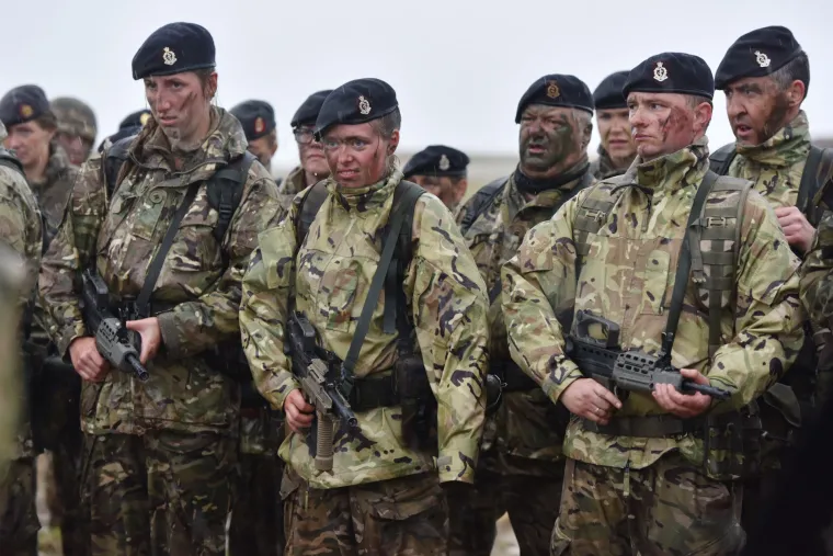 Na Crvenoj zemlji iznad Knina održana vojna vježba 'SAVA STAR 17' Hrvatske i Britanske vojske