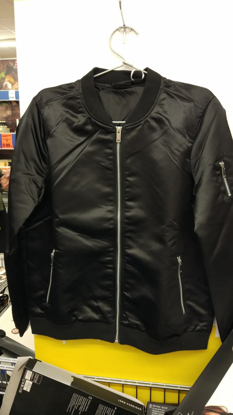 Bomber jakna, 149,00 kuna