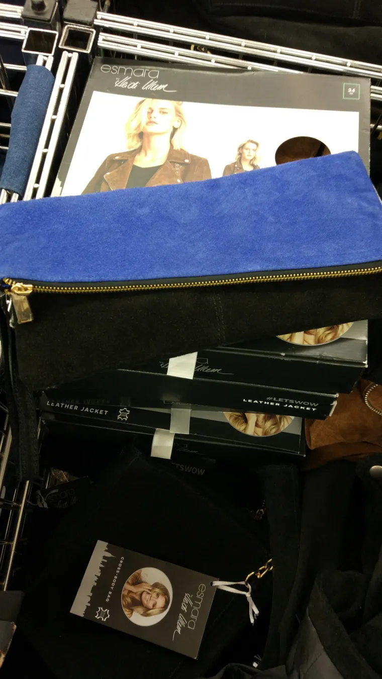 Kožna torbica, 199,00 kuna