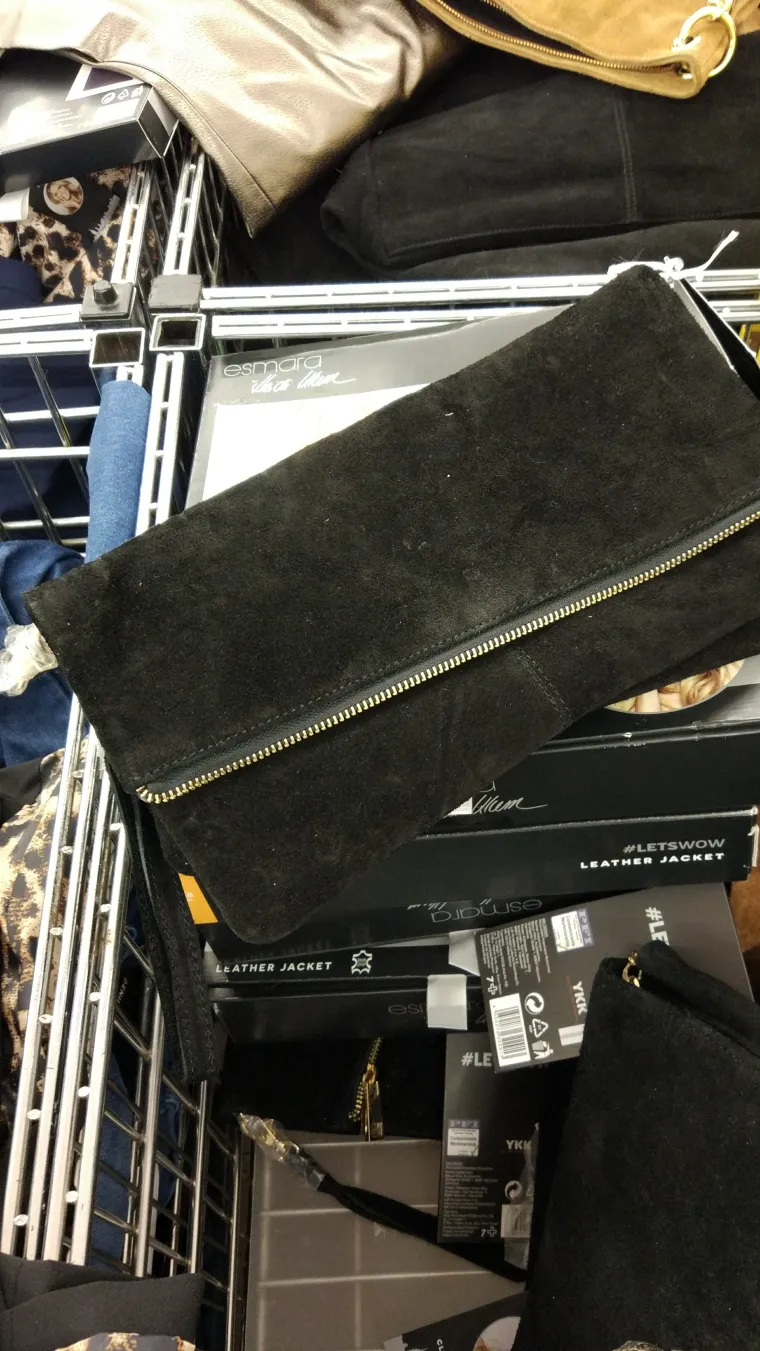 Kožna torbica, 199,00 kuna