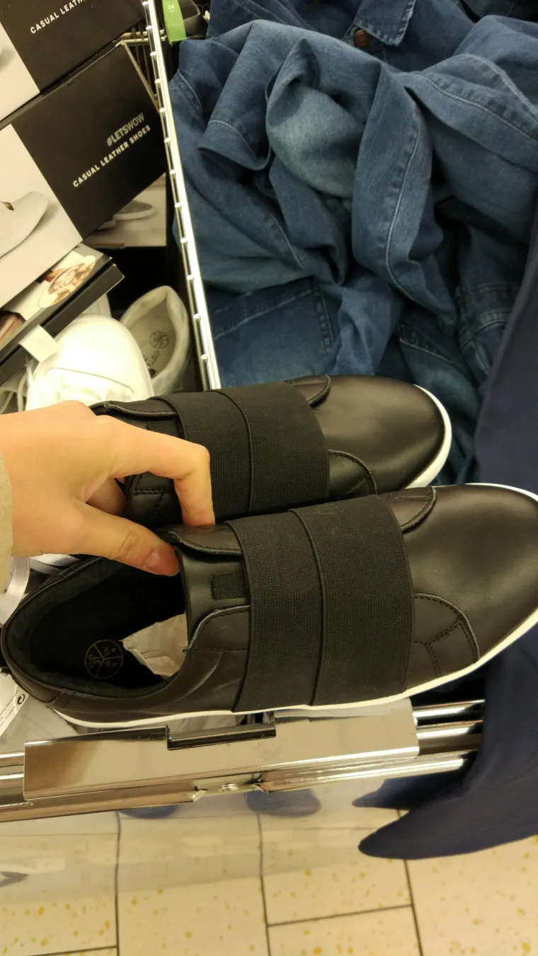 Kožne tenisice, 169,00 kuna