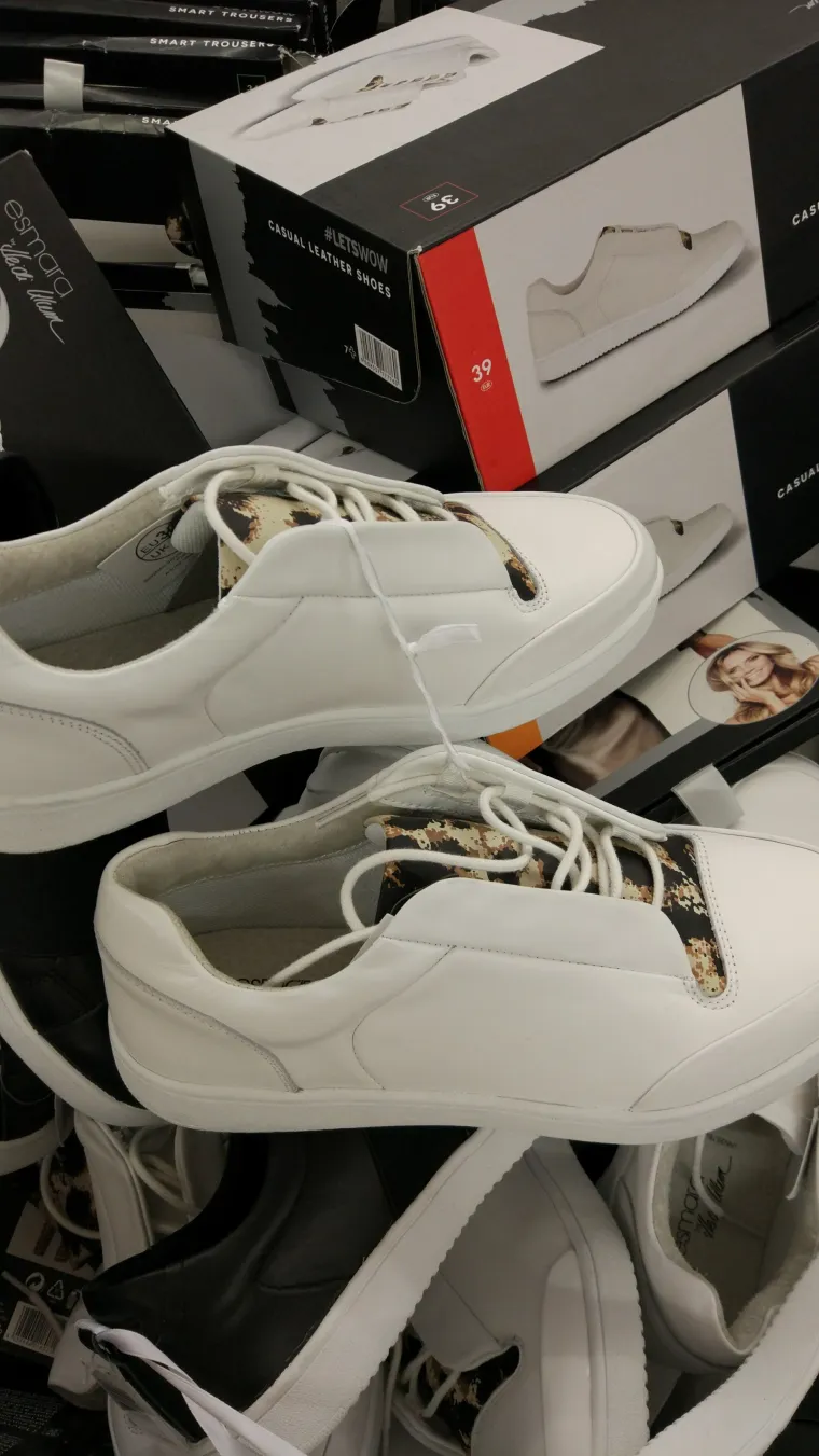 Kožne tenisice, 169,00 kuna