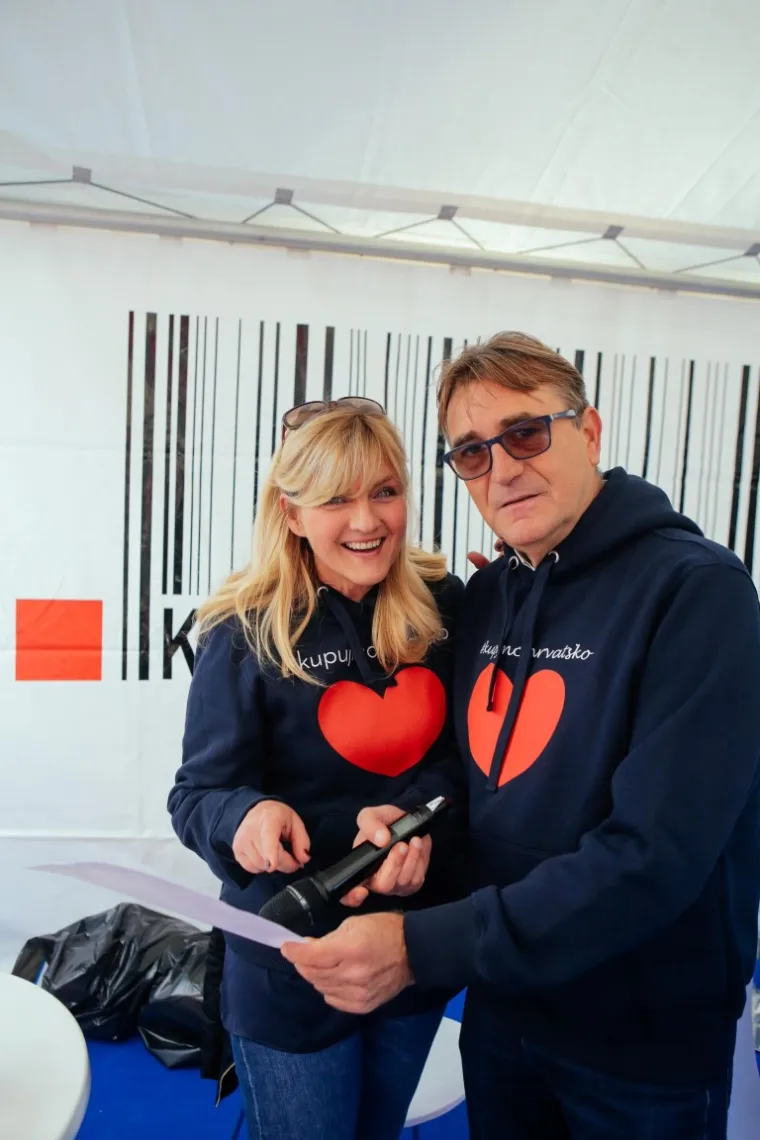 'Kupujmo hrvatsko': ljubav prema domaćem &scaron;iri se centrom Zagreba