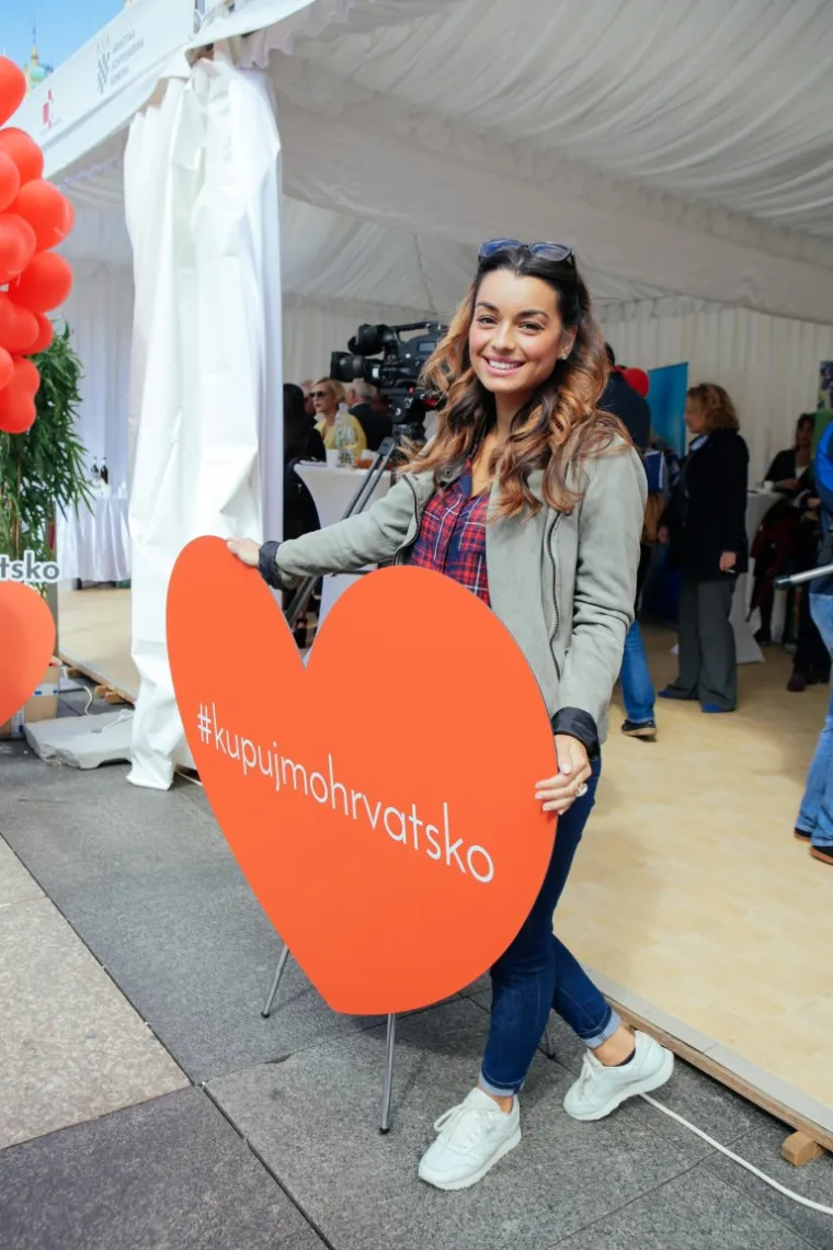 'Kupujmo hrvatsko': ljubav prema domaćem &scaron;iri se centrom Zagreba