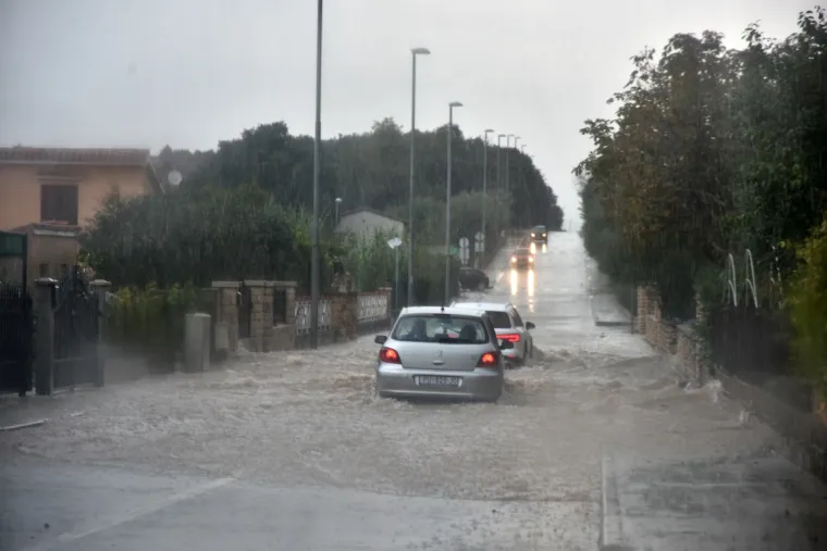 Pula: oborinsko nevrijeme zahvatilo jug Istre