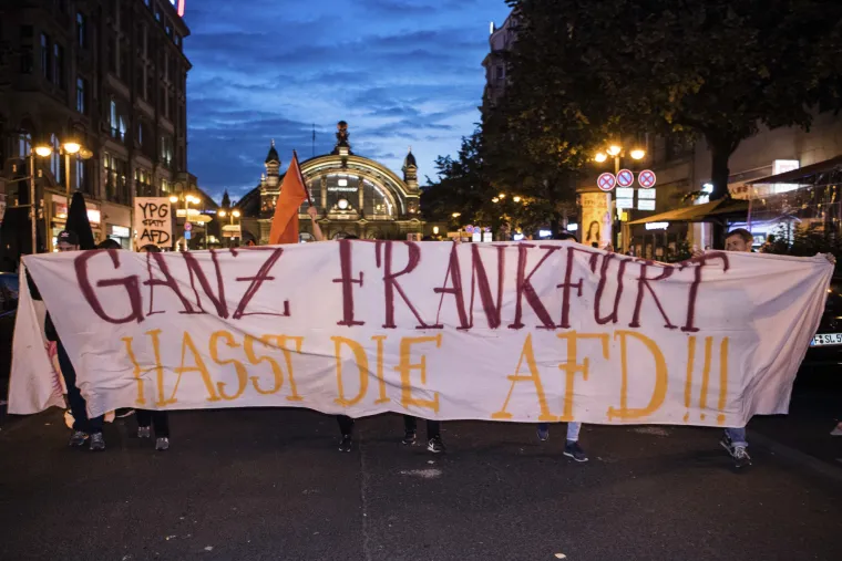Uspjeh AfD-a izazvao politički potres u Njemačkoj: došla i do prosvjeda ogorčenih građana