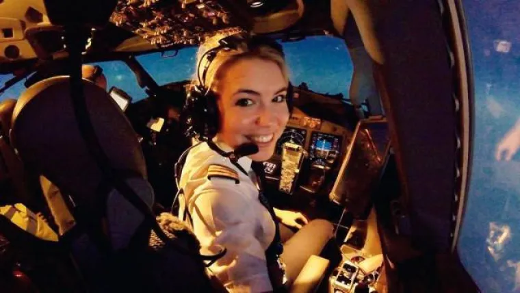LIJEPA PILOTKINJA ŽELI DA POLETITE S NJOM: Svestrana Nizozemka osvaja svojim uzbudljivim životom i prirodnom ljepotom