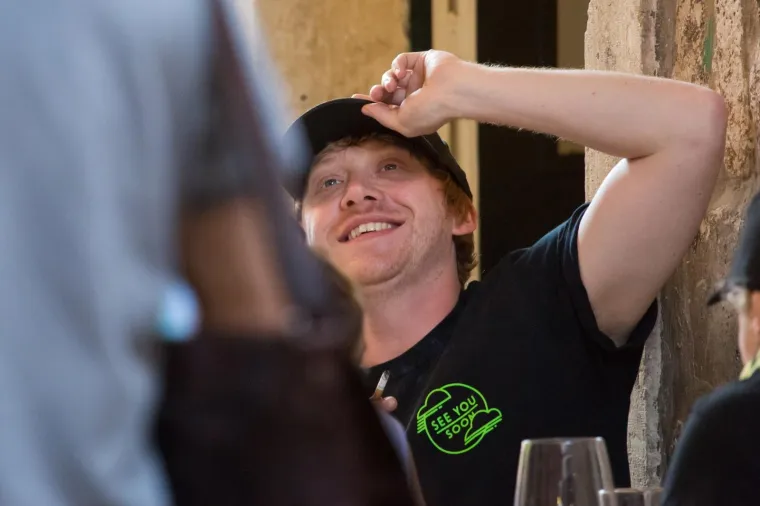 ZVIJEZDA 'HARRYJA POTTERA' UŽIVA U DUBROVNIKU: Slavni Ron Weasley pozirao s hrvatskim obožavateljima