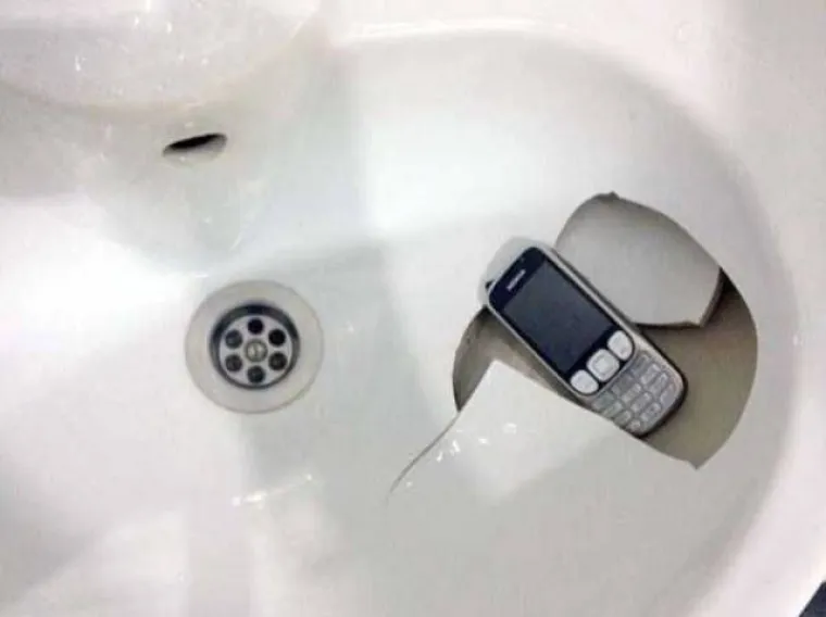 SREĆA IM OKRENULA LEĐA, A REZULTAT SU BIZARNE NEZGODE: Kad vas ne ide u životu, moguće su stvarno apsurdne situacije