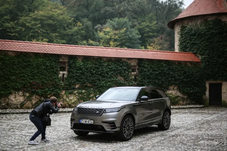 RANGE ROVER VELAR: Dobro pogledajte kako izgleda SUV koji pomiče granice