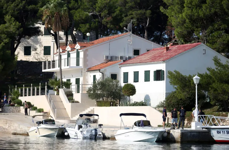 Objekti na otoku Smokvica koji su vraćeni državi