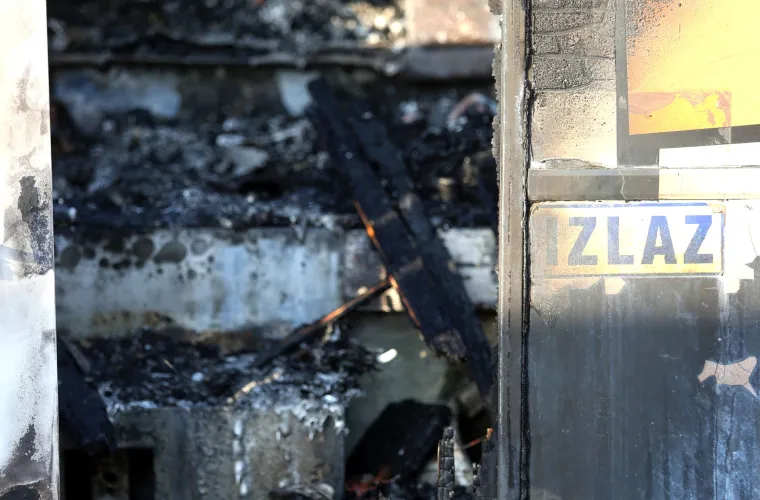 Kod Trbounja se zapalio i izgorio Autotransportov autobus, nema ozlijeđenih