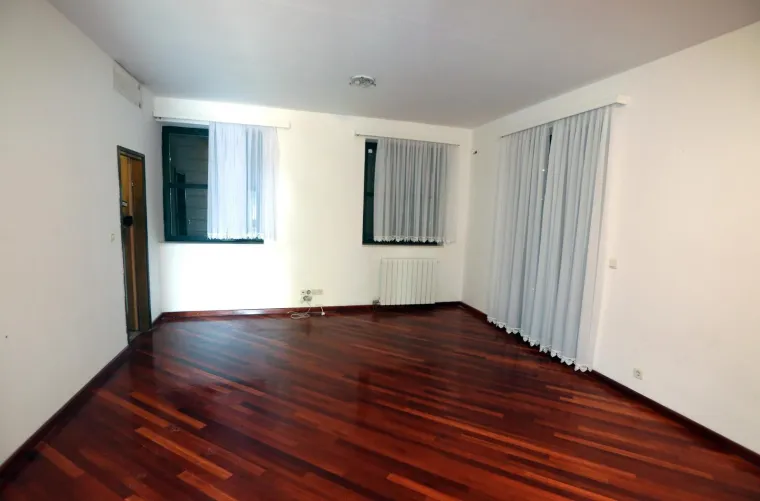 SMOKVICA OPET U RUKAMA DRŽAVE: Pogledajte kako je izgledala ovrha nad Todorićevim otokom