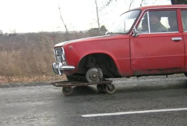 HTJELI UŠTEDJETI KOD MEHANIČARA PA SAMI 'POPRAVILI' AUTO: Njihovi sumanuti popravci su opasni, ali i urnebesni