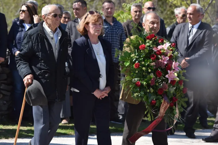 U Varivodama održana komemoracija u spomenna srpske civile ubijene nakon Oluje