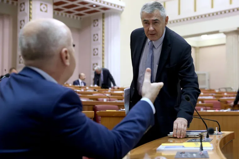 Sabor je 5. sjednicu nastavio raspravom  o Prijedlogu zakona o provedbi Uredbe EU o novoj hrani.