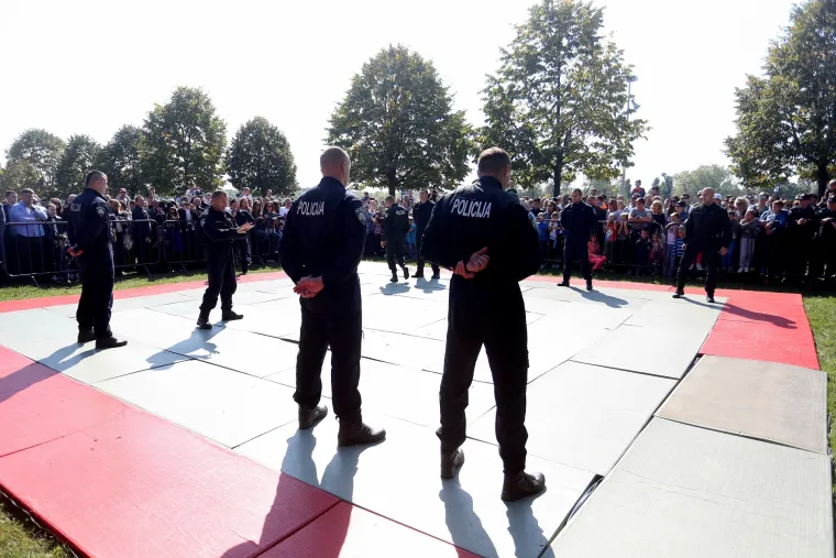 Zagreb: Policija na Jarunu demonstrirala niz aktivnosti