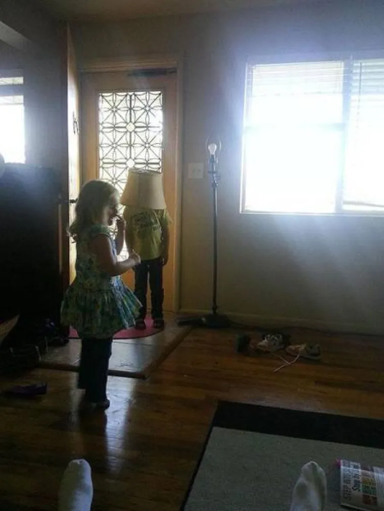 KLINCI SU UŽASNI U IGRI SKRIVAČA: Preslatki 'majstori' ba&scaron; ne razumiju kako funkcionira svijet oko njih