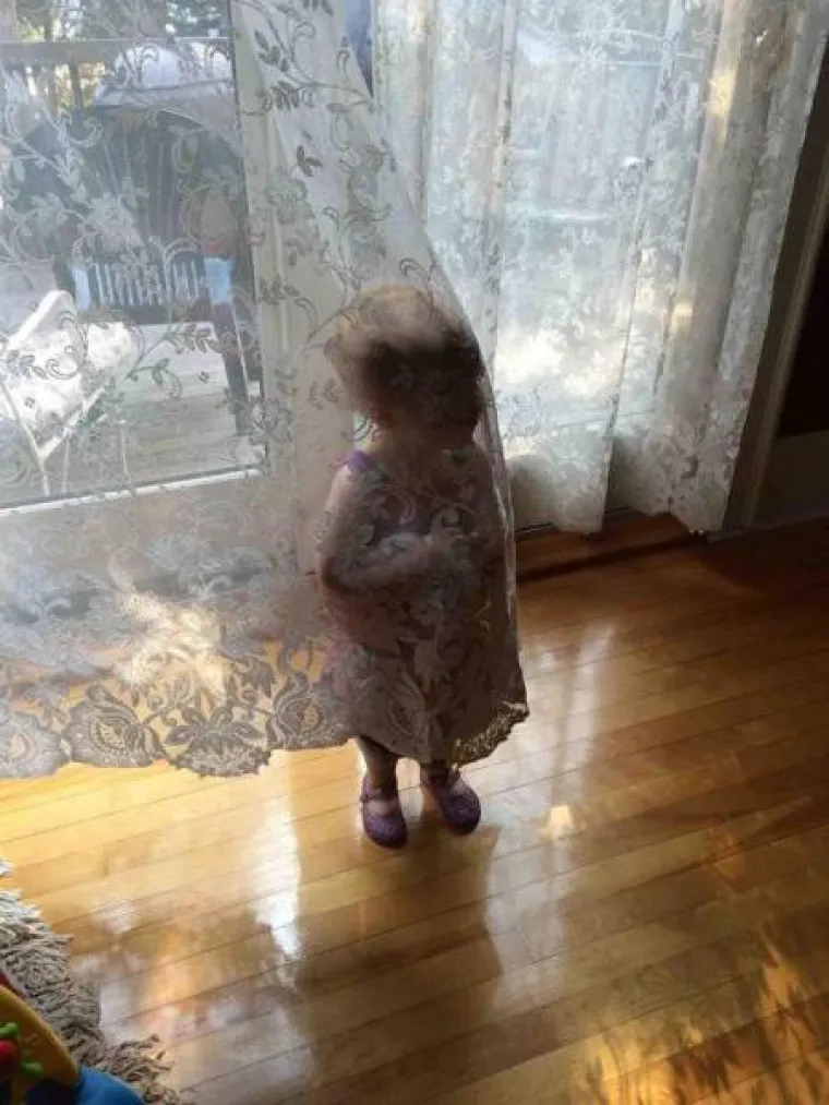 KLINCI SU UŽASNI U IGRI SKRIVAČA: Preslatki 'majstori' ba&scaron; ne razumiju kako funkcionira svijet oko njih