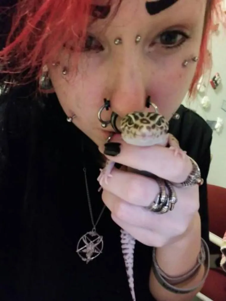 MODIFICIRALI SE DO NEPREPOZNATLJIVOSTI: Izgledaju kao da su do&scaron;li s drugog planeta ili iz hororca