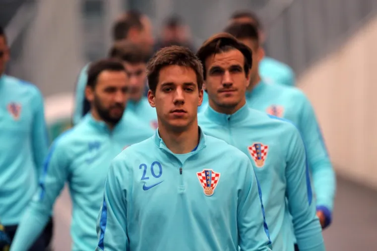 MODRIĆ I DRU&Scaron;TVO ISPROBALI RUJEVICU: Vatreni su odlično raspoloženi uoči odlučujućih utakmica