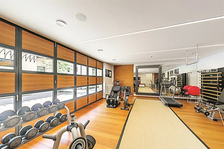 RASKO&Scaron;NA ZDANJA KOJA PRODAJE KONTROVERZNI PODUZETNIK: Evo u kakvom luksuzu živi Tomislav Horvatinčić