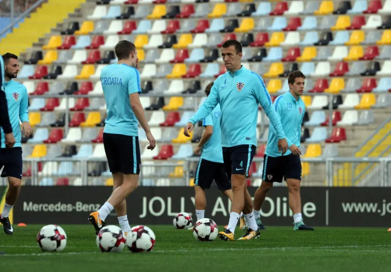 VATRENI ODRADILI I DRUGI TRENING: Pripreme za Finsku promatrao i ugledni gost