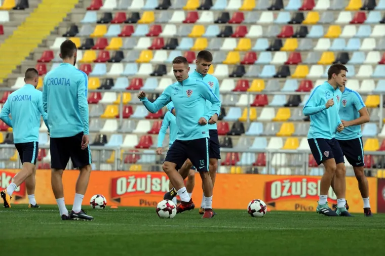 VATRENI ODRADILI I DRUGI TRENING: Pripreme za Finsku promatrao i ugledni gost