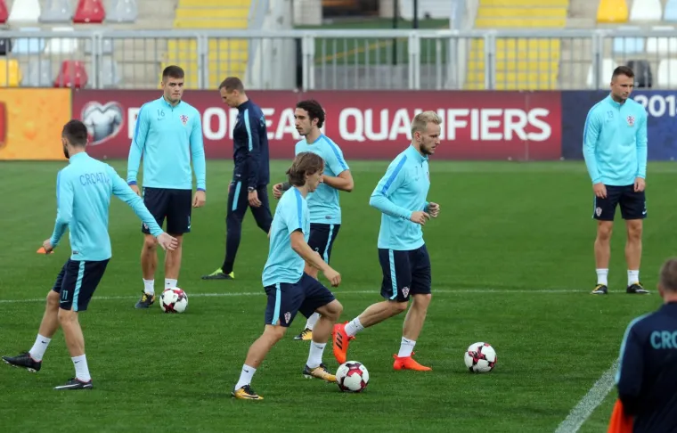 VATRENI ODRADILI I DRUGI TRENING: Pripreme za Finsku promatrao i ugledni gost