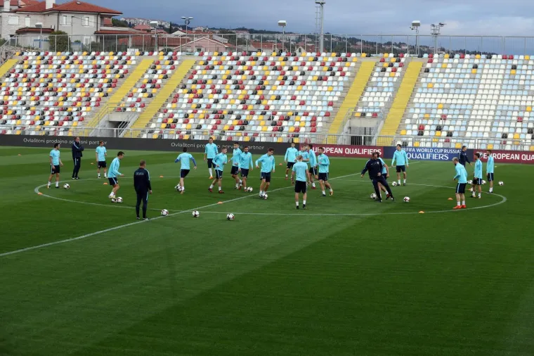 VATRENI ODRADILI I DRUGI TRENING: Pripreme za Finsku promatrao i ugledni gost