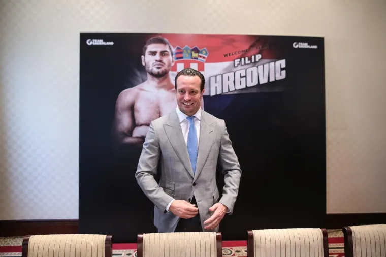 KREĆE U POHOD NA NASLOV: Hrgović potpisao ugovor s njemačkom promotorskom agencijom