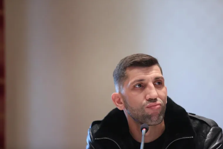 KREĆE U POHOD NA NASLOV: Hrgović potpisao ugovor s njemačkom promotorskom agencijom