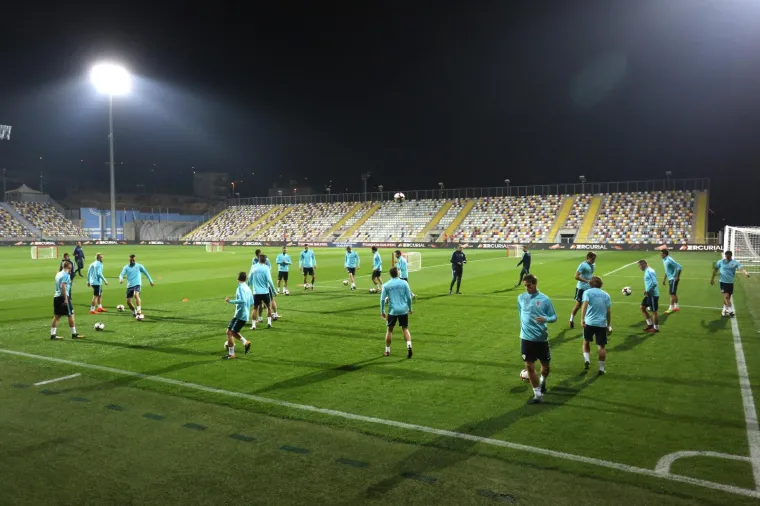 VATRENI ODRADILI TRENING: Pogledajte kako izgleda priprema najboljih hrvatskih nogometa&scaron;a za susret protiv Finske