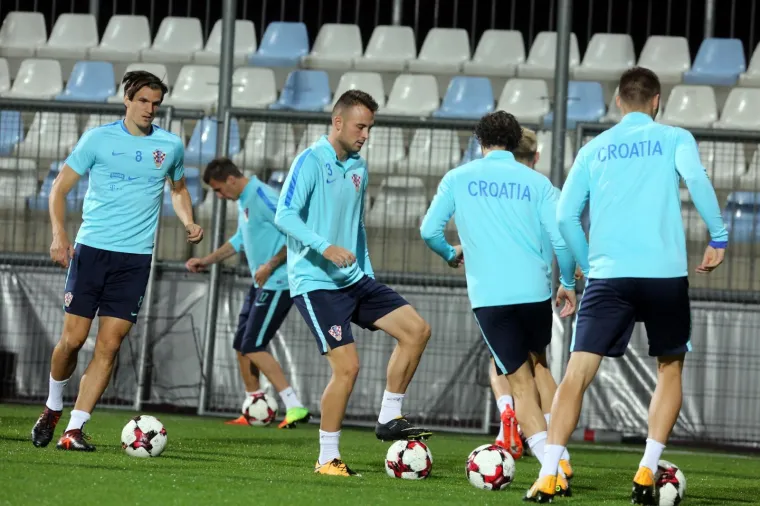 VATRENI ODRADILI TRENING: Pogledajte kako izgleda priprema najboljih hrvatskih nogometa&scaron;a za susret protiv Finske