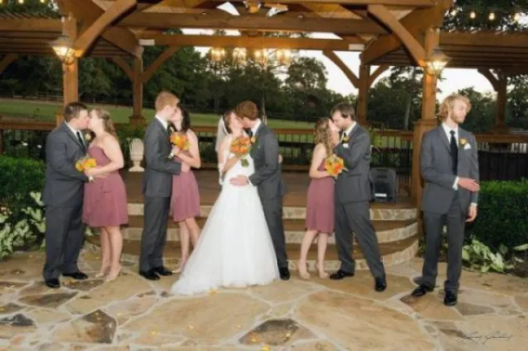 VJEČNI SAMCI OTKRILI KAKO PROLAZE KROZ ŽIVOT: Nije im lako, a ovo su njihovi lijekovi protiv samoće