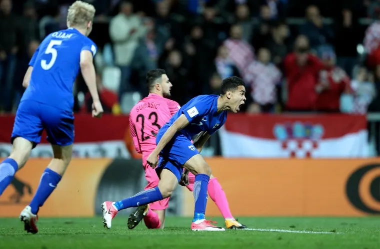 Razočaravajućih 1:1 odigrala je Hrvatska protiv Finske u jednoj od ključnih utakmica kvalifikacija za Svjetskog prvenstvo 2018. u Rusijui. Odlučujuća utakmica igra se ponedjeljak, kada hrvatski reprezetativci gostuju u Ukrajini, gdje će im biti potrebna pobjeda.