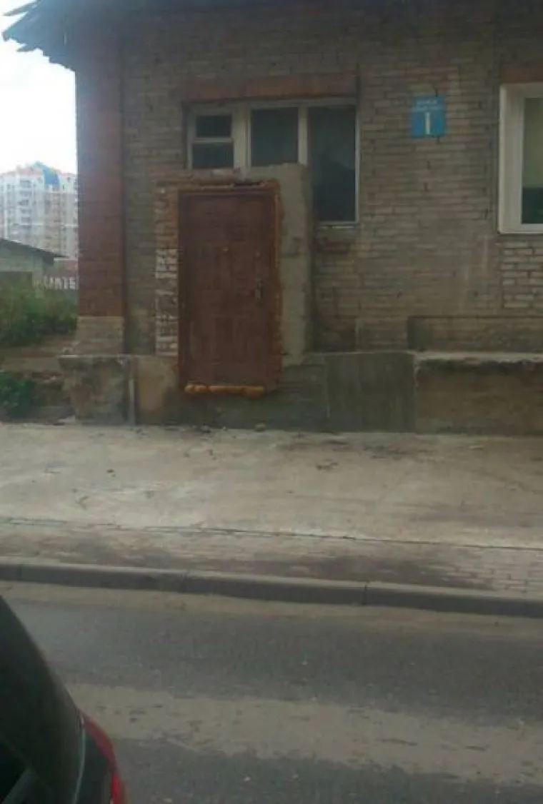 PAZITE KOGA PU&Scaron;TATE U DOM: Majstori čiji se radovi ba&scaron; ne mogu nazvati popravcima