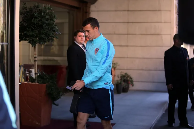 DOBRO POGLEDAJTE IZRAZE LICA VATRENIH: Jedan pogled na njih najbolje će reći vjeruju li i oni u plasman na SP